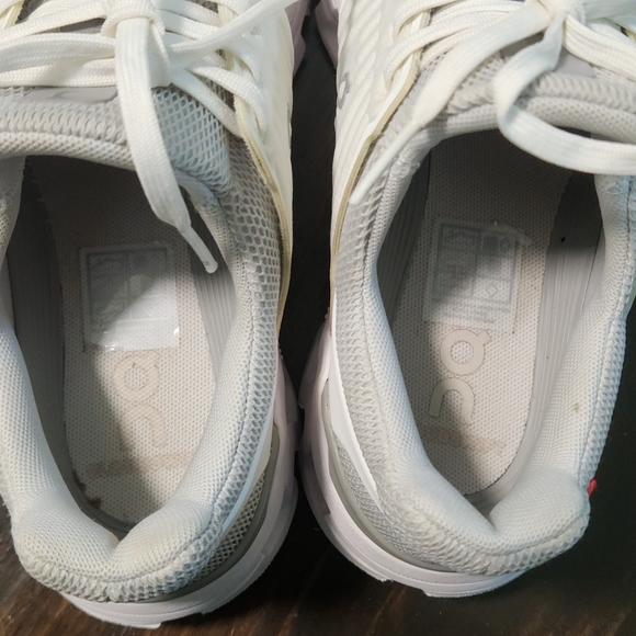 On Cloudswift Women’s Running Shoes Size 7 Glacier White Gray Athletic Sneakers - Picture 5 of 9